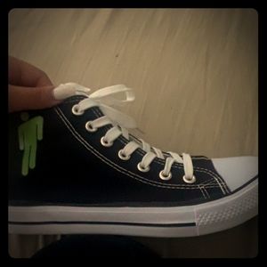 Billie eilish blohsh shoes